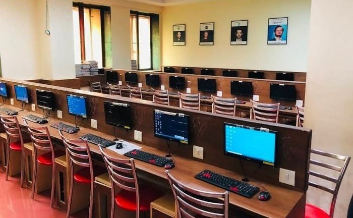 Computer laboratory at Sailee Degree College